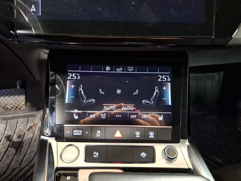 Audi e-tron 2020 Harmaa