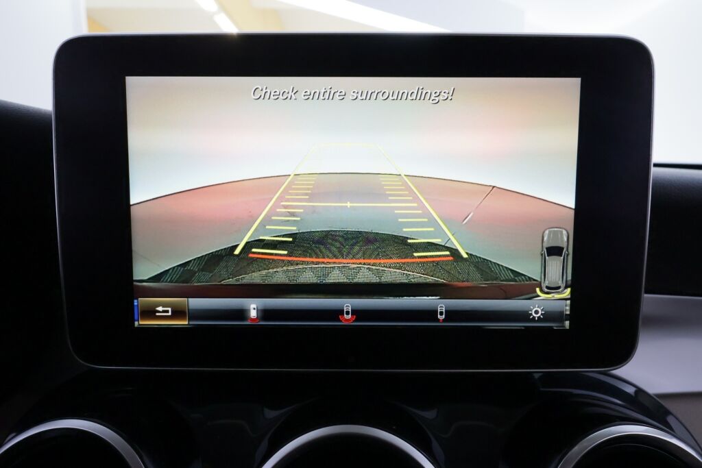 Mercedes-Benz GLC 2018 Musta