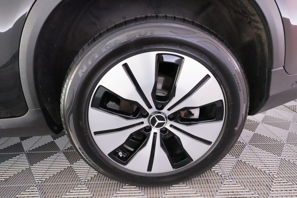 Mercedes-Benz GLC 2018 Musta