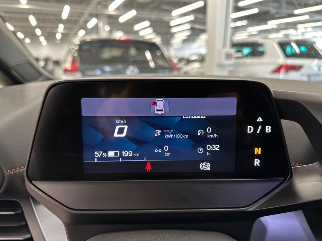 Cupra Born 2022 Valkoinen