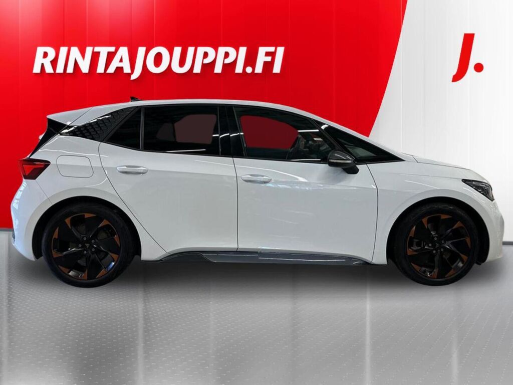 Cupra Born 2022 Valkoinen