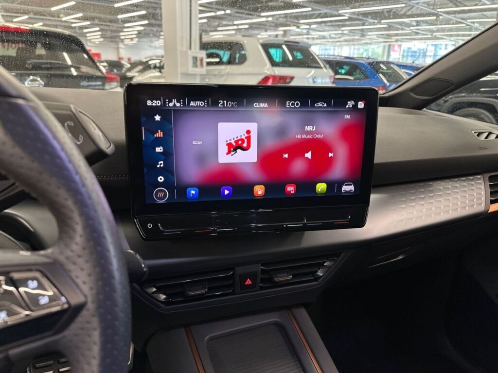 Cupra Born 2022 Valkoinen