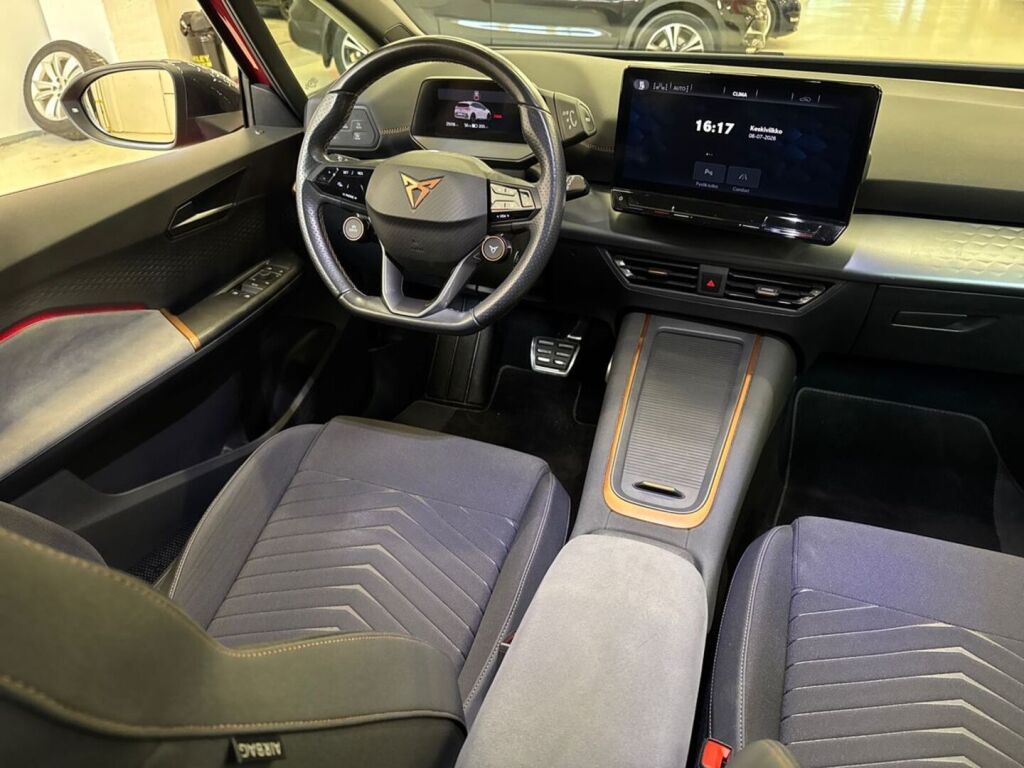 Cupra Born 2022 Punainen