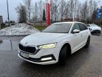 Skoda Octavia 2022 Valkoinen