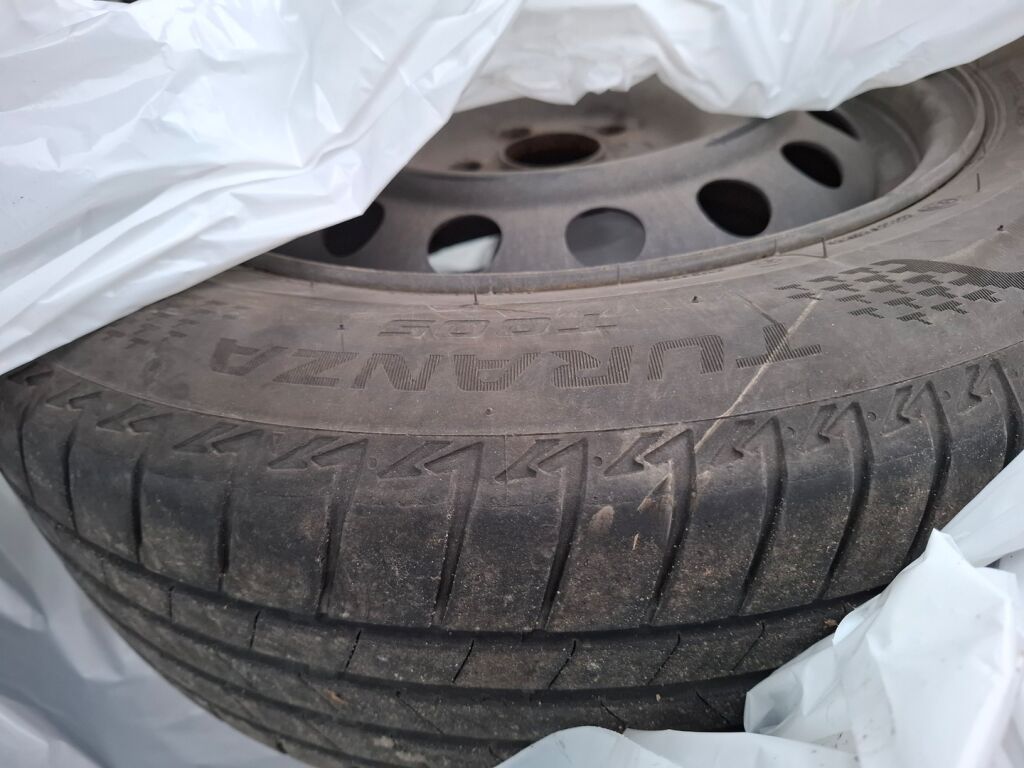 Toyota Yaris 2022 Valkoinen