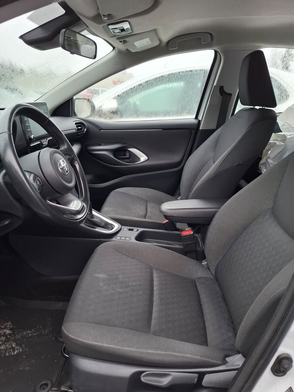 Toyota Yaris 2022 Valkoinen