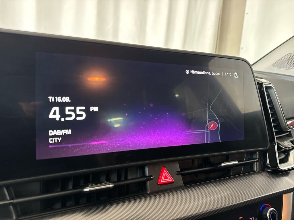 Kia Sportage 2023 Punainen