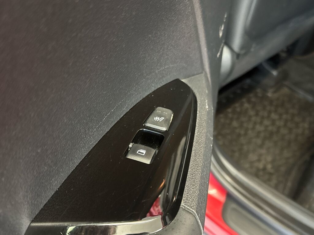 Kia Sportage 2023 Punainen