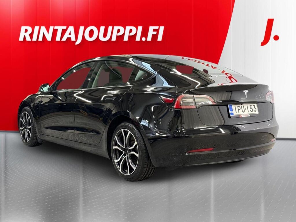 Tesla Model 3 2022 Musta