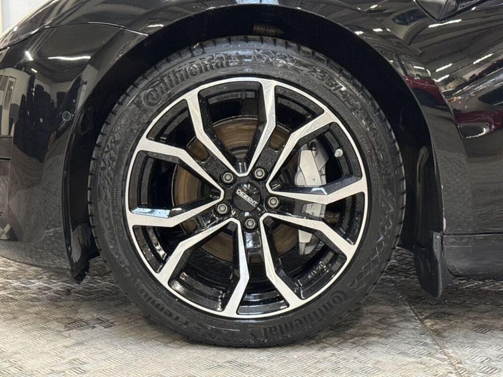 Tesla Model 3 2022 Musta