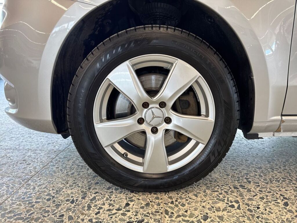 Mercedes-Benz Vito 2023 Harmaa