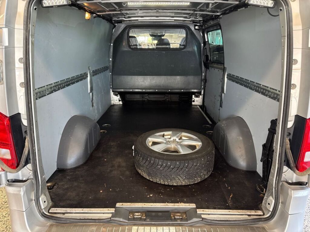 Mercedes-Benz Vito 2023 Harmaa