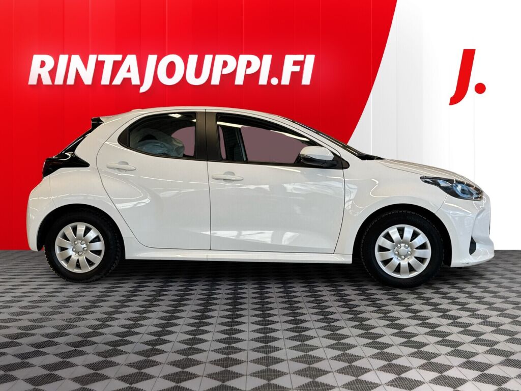 Toyota Yaris 2022 Valkoinen