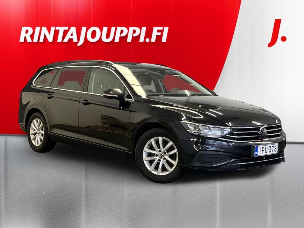 Volkswagen Passat 2023 Musta