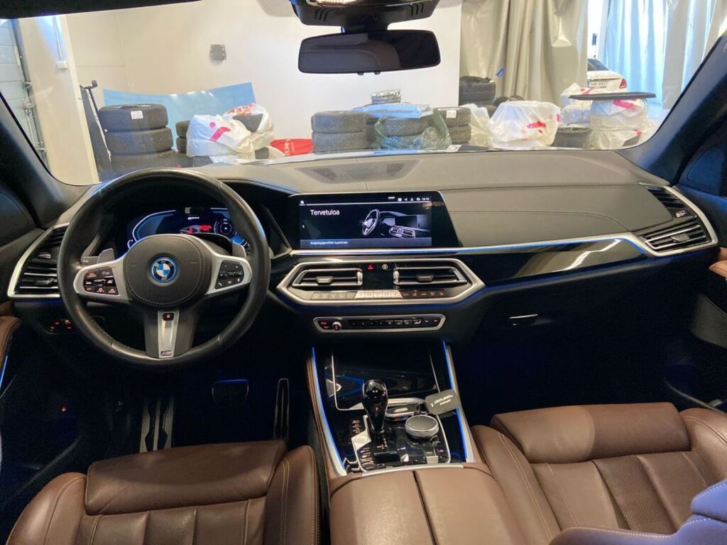 BMW X5 2022 Musta