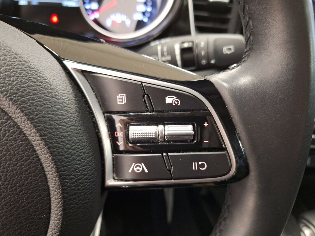 Kia Ceed 2022 Sininen