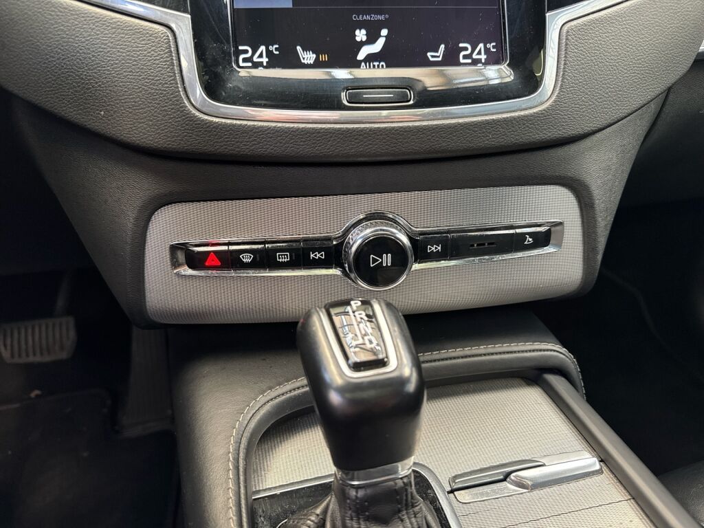 Volvo XC90 2019 Harmaa