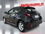 Toyota Yaris 2022 Musta
