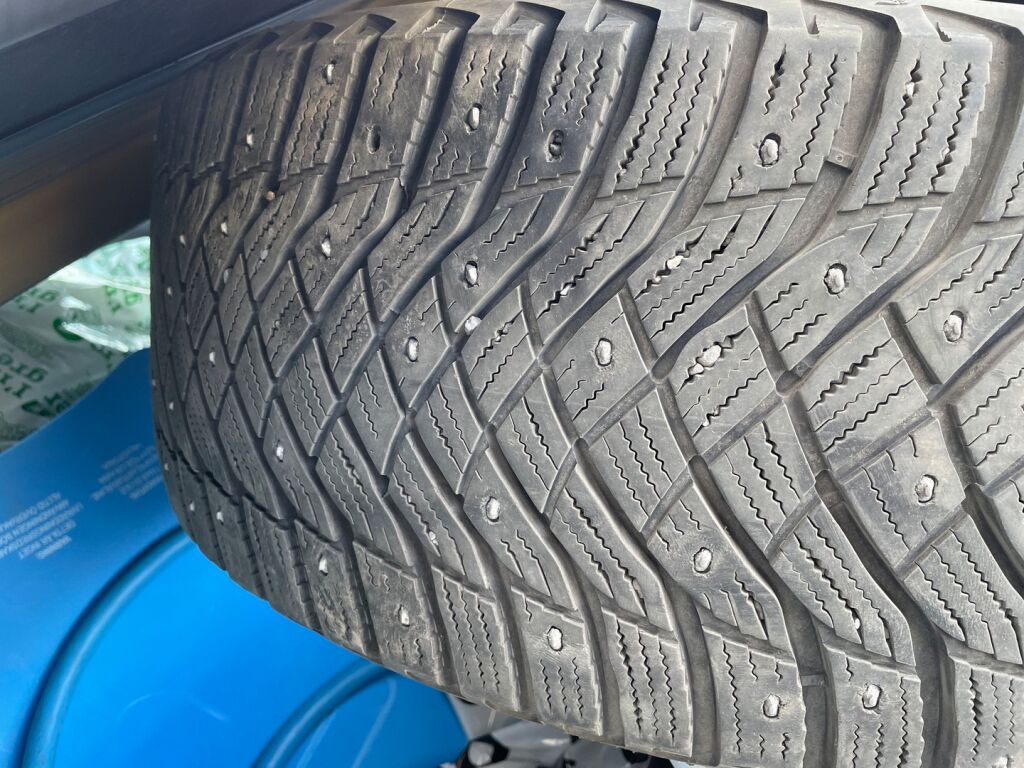 Tesla Model 3 2019 Sininen