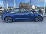 Tesla Model 3 2019 Sininen