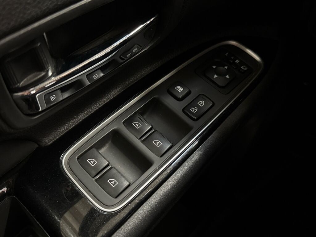 Mitsubishi Outlander PHEV 2019 Violetti