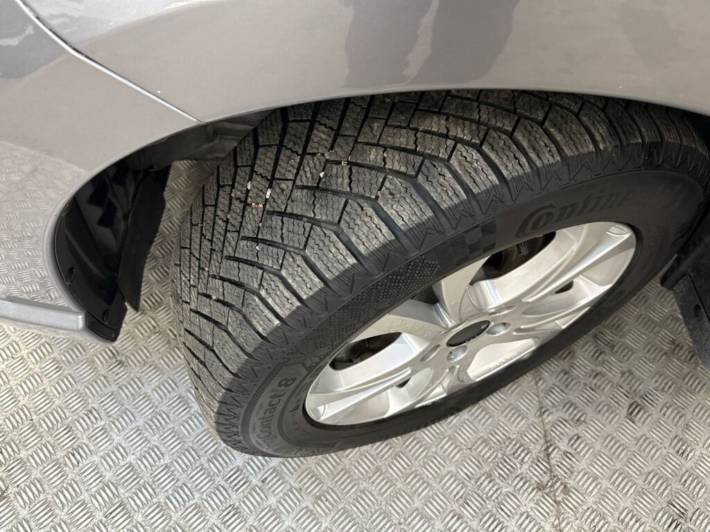 Mitsubishi Outlander PHEV 2019 Violetti