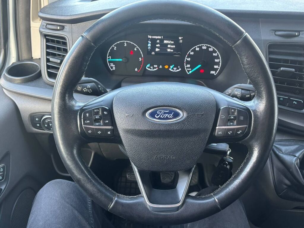 Ford Transit Custom 2018 Valkoinen