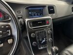 Volvo S60 2013 Punainen