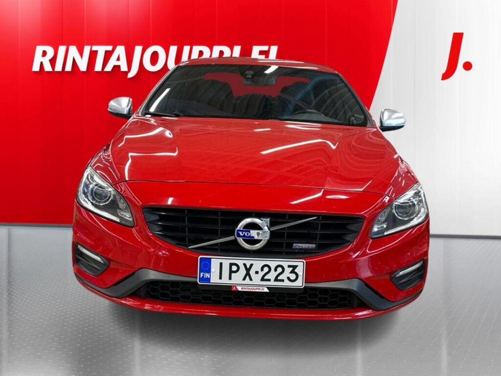 Volvo S60 2013 Punainen