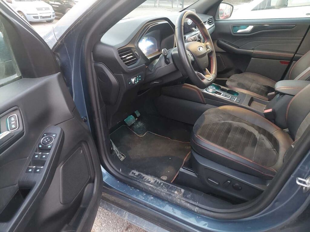 Ford Kuga 2023 Sininen