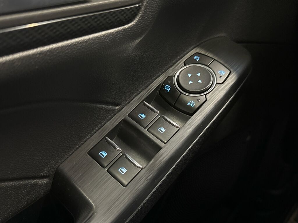 Ford Kuga 2023 Sininen