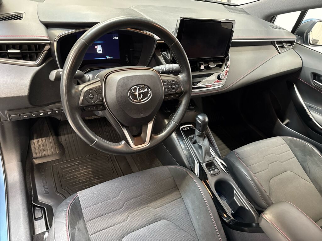 Toyota Corolla 2022 Sininen