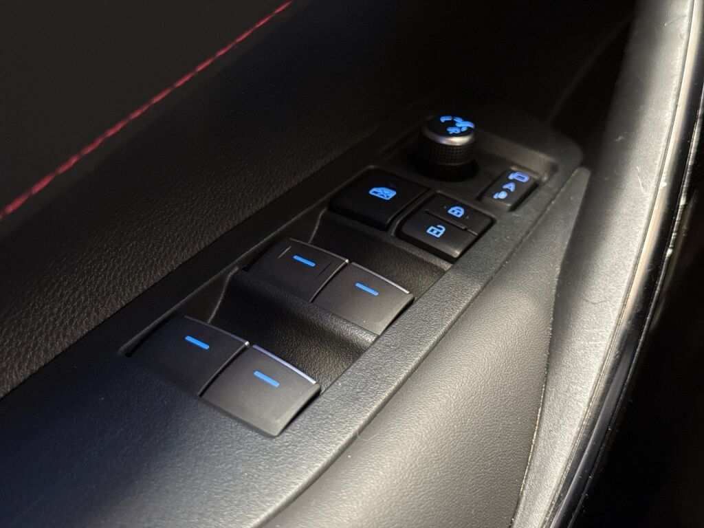 Toyota Corolla 2022 Sininen