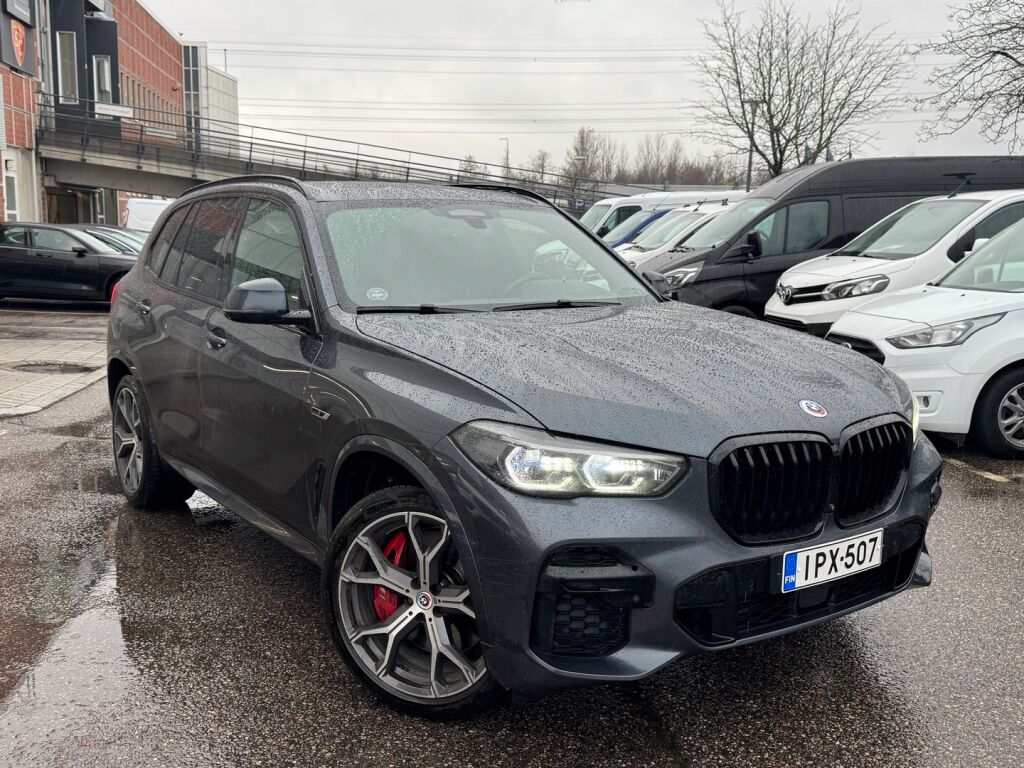 BMW X5 2022 Harmaa