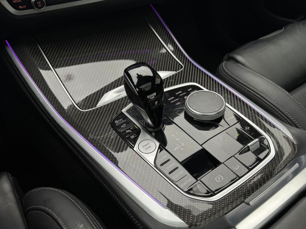 BMW X5 2022 Harmaa