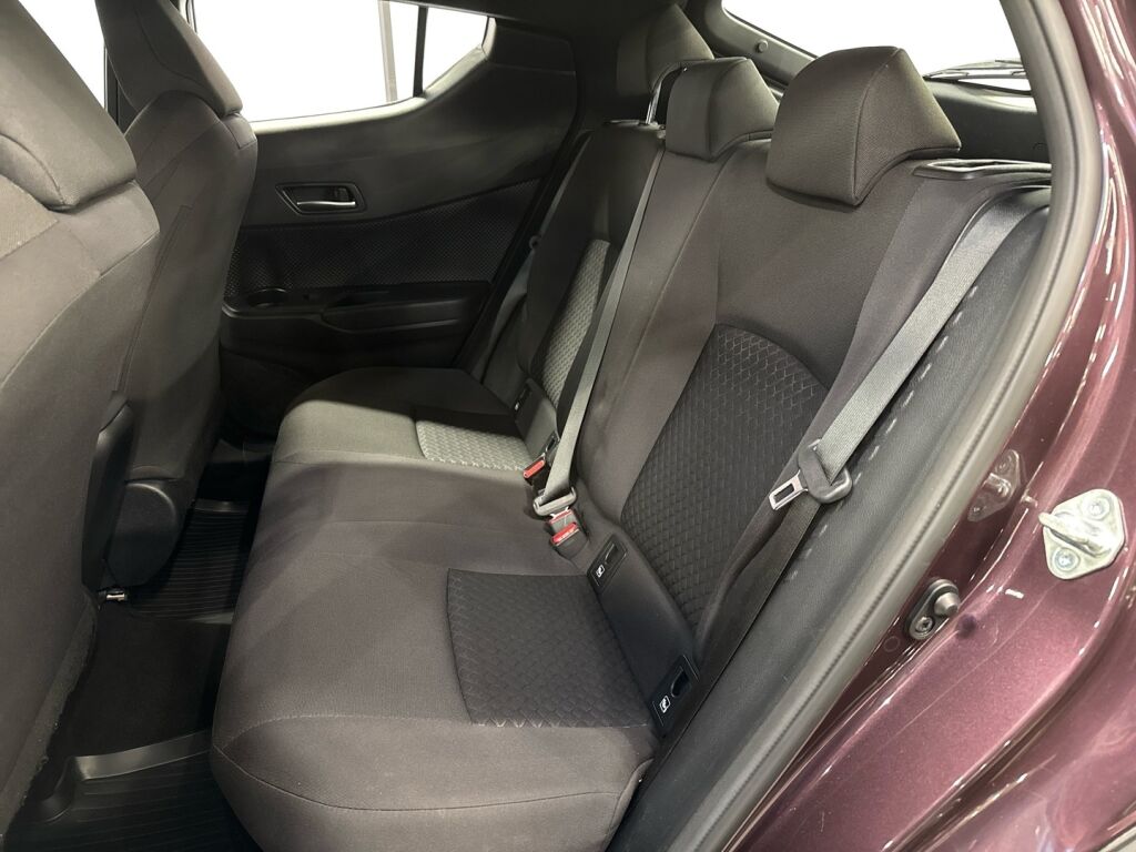 Toyota C-HR 2022 Violetti