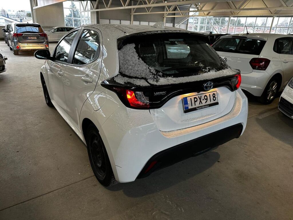 Toyota Yaris 2022 Valkoinen