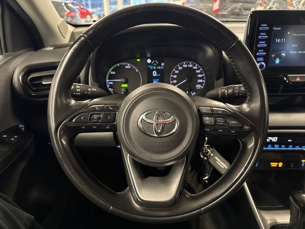 Toyota Yaris 2022 Valkoinen