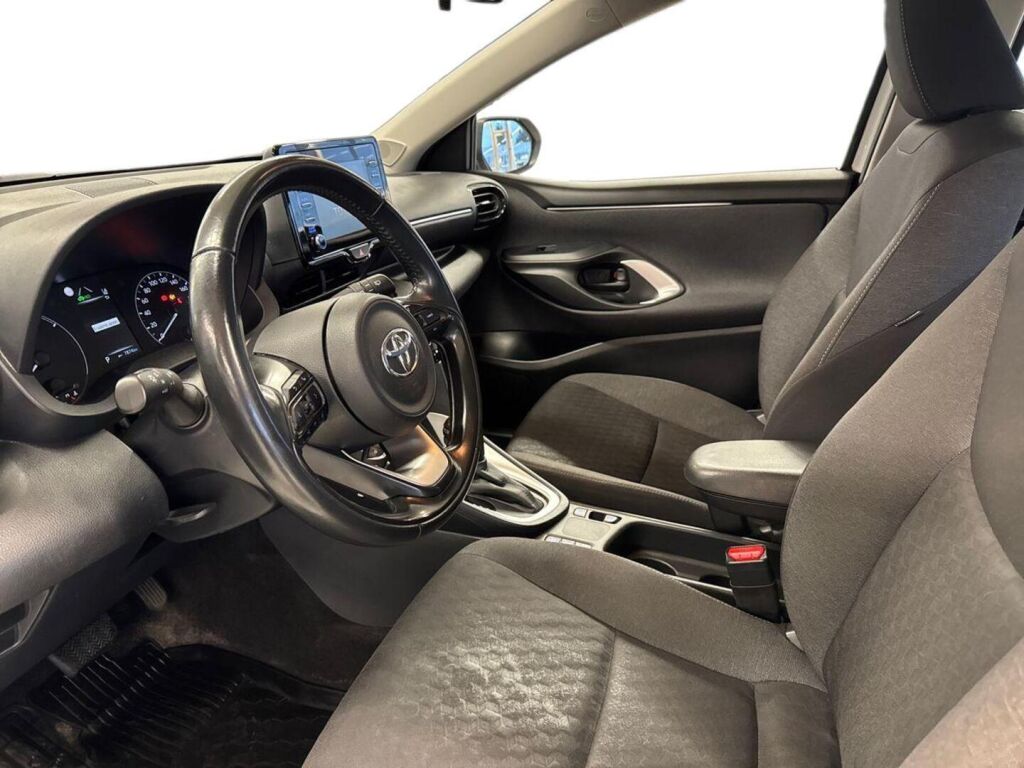 Toyota Yaris 2022 Valkoinen