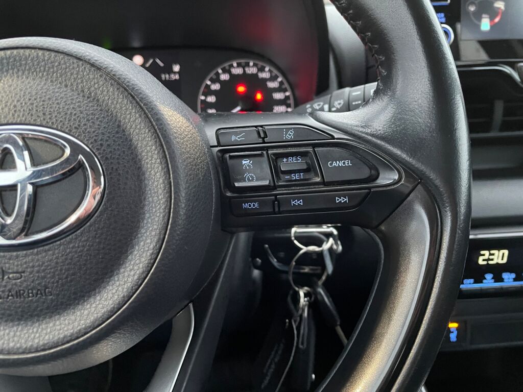 Toyota Yaris 2022 Valkoinen