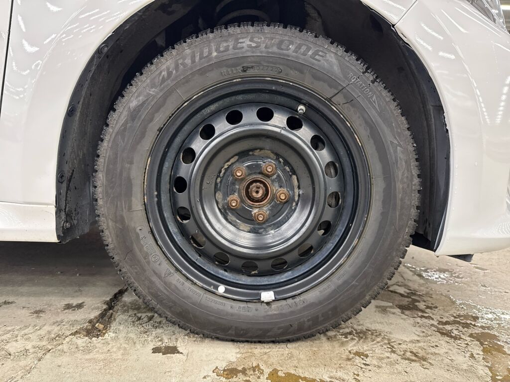 Toyota Yaris 2022 Valkoinen