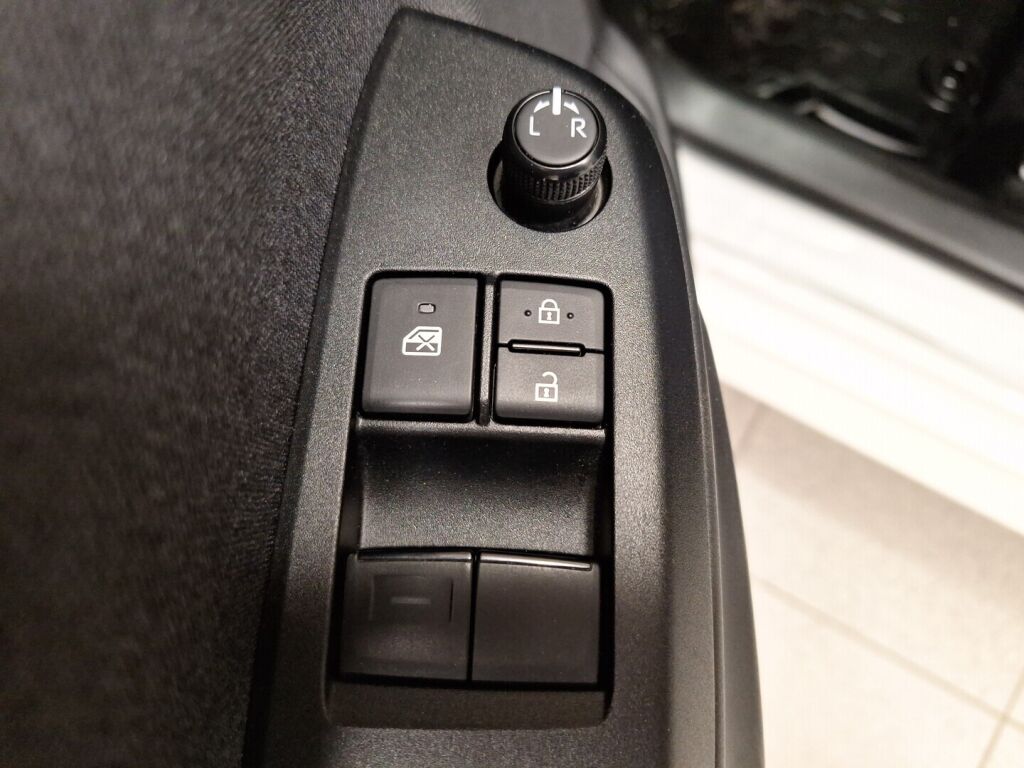 Toyota Yaris 2022 Valkoinen