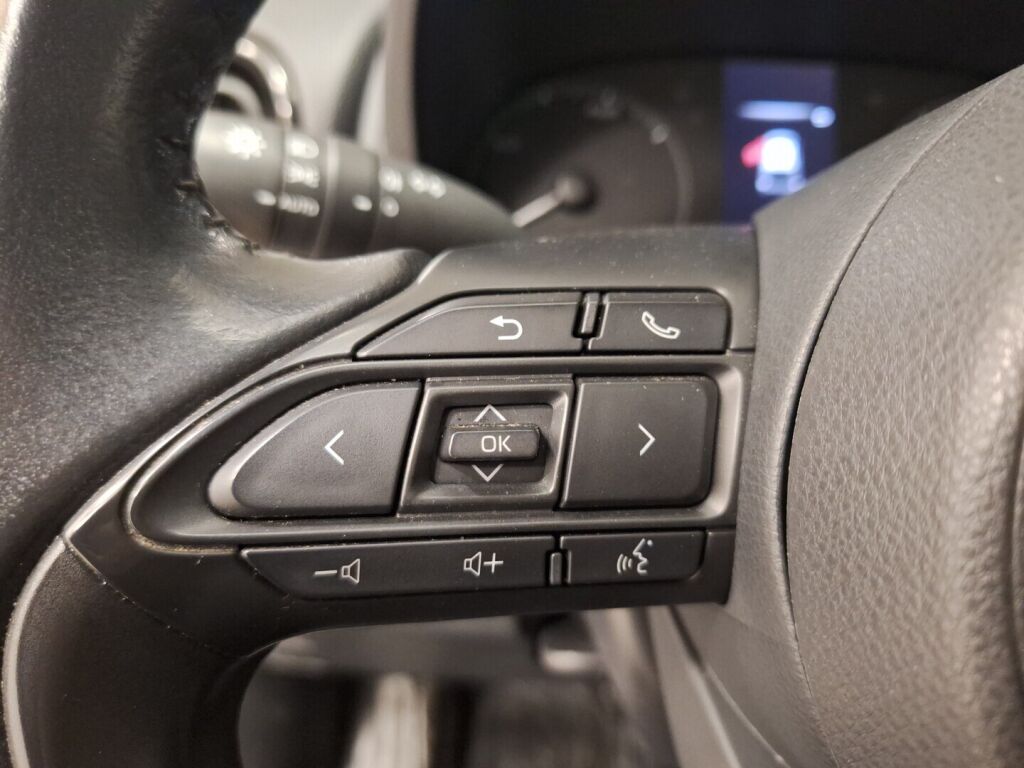 Toyota Yaris 2022 Valkoinen