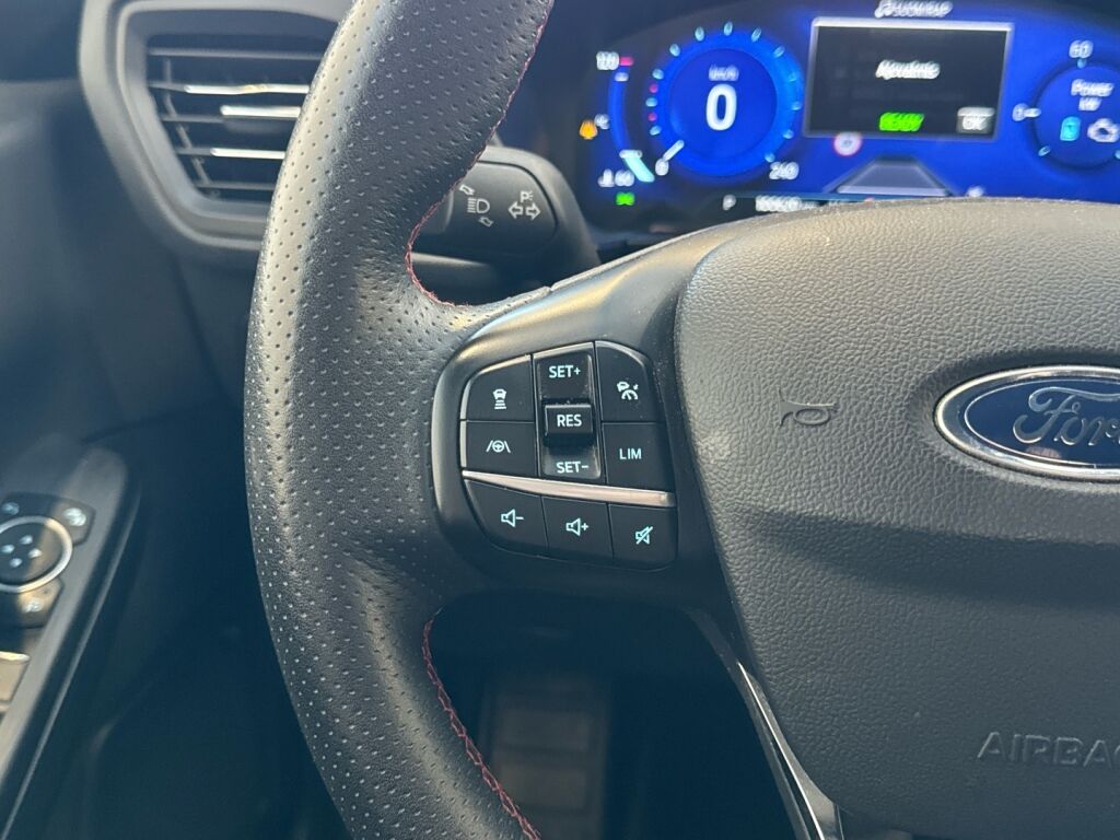 Ford Kuga 2020 Harmaa