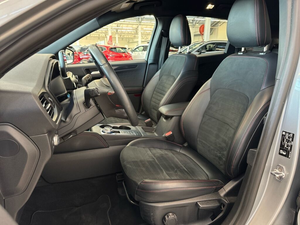 Ford Kuga 2020 Harmaa