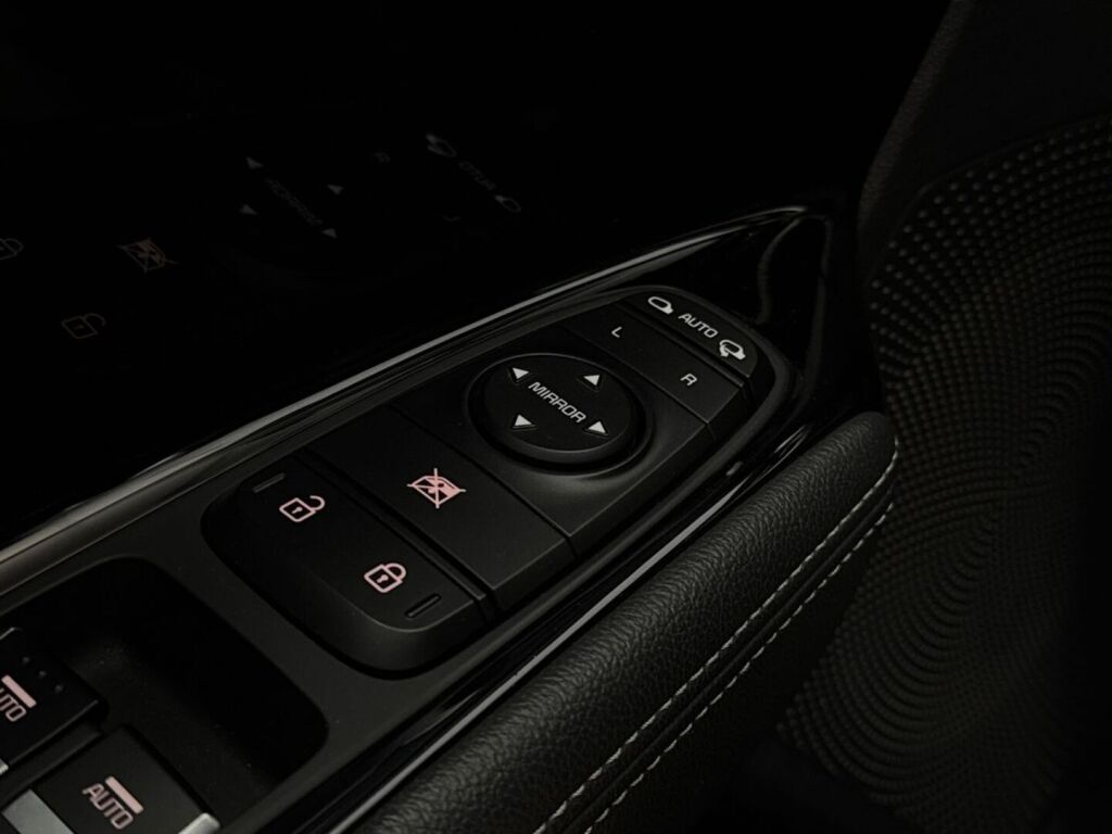 Kia Niro 2021 Sininen