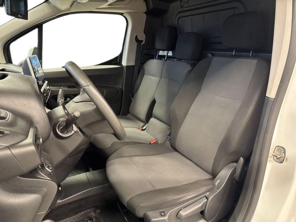 Opel Combo 2020 Valkoinen