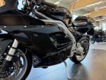 Triumph Daytona 2005 Musta