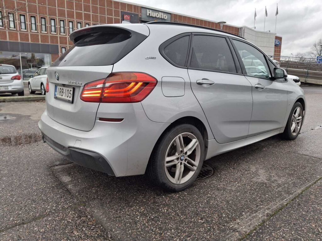BMW 225 2019 Hopea