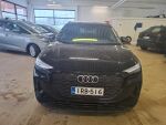 Audi Q4 e-tron 2023 Musta